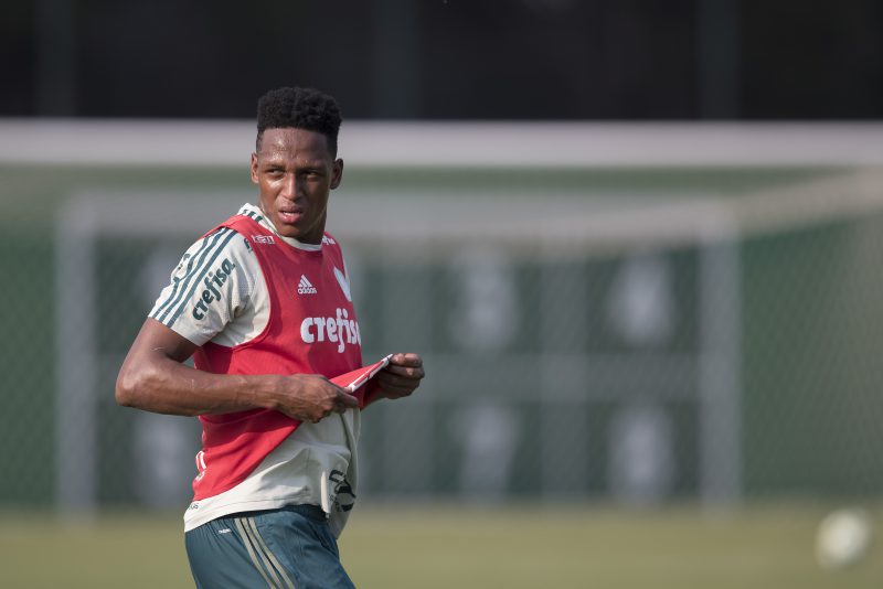 El Colombiano Mina Sigue Sin Entrenar Con Palmeiras Y Espera La