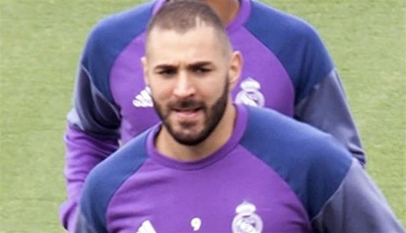 Un tribunal ordena levantar la fianza a Benzema por el chantaje a Valbuena